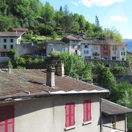 Au Bonheur Suspendu Apartman Pont-en-Royans Kültér fotó
